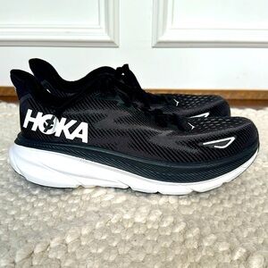 Women’s Hoka Clifton 9